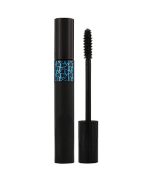 Experience stunning lashes with the Dior Diorshow Pump 'N' Volume Waterproof Mascara. This innovative mascara enhances your lashes with exceptional volume, creating a bold and dramatic look. Its unique formula, enriched with nourishing waxes and flexible powders, ensures your lashes remain soft and beautifully defined. Whether you're facing a long day or a night out, this waterproof mascara will keep your lashes looking fabulous without smudging or flaking. Elevate your eye makeup game with Dior's signature volumizing technology.