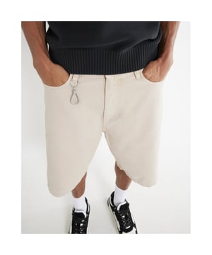 Baggy fit, Belt loops, Side slip pockets, Keyring link detail, Buttoned and zipped pocketsAbout the brandFASHION IS OUR DNARiver Island is an icon of the British high street. Inspired by the latest trends and our heritage style archives, we've been serving style and leading trends for over sixty years.We make fashion for real people with real lives, who want to look real good. Because life's a celebration - let's dress for it.