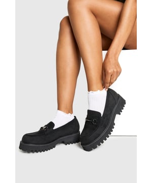We'll make sure your shoes keep you one stylish step ahead of the crowdWhether you're keeping it simple in sliders, living the high life in heels or joining the fash pack in flatforms, you'll be heading to shoe heaven with our fashion-forward footwear collection. Boots are your day-to-night bestfriend, giving a floral dress&nbsp;that tough twist - add a biker jacket for even more attitude. Find your summer feet in jelly sandals and enjoy balmy nights in block heels.