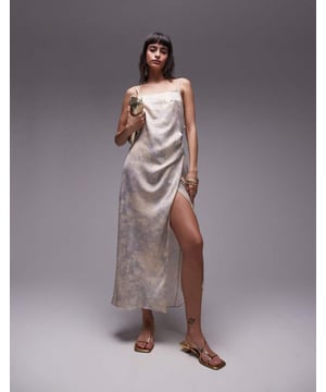 Dresses by Topshop This is Topshop Abstract design Square neck Adjustable straps Ruched side Tie-back fastening Regular fitSold By: Asos
