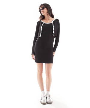 Dresses by Pieces Low effort, high reward Scoop neck Fixed straps Contrast trims Bodycon fitSold By: Asos