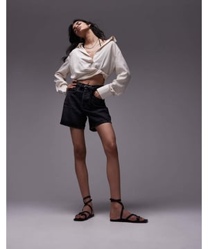 Tops by Topshop This is Topshop Spread collar Button placket Twist detail Cropped length Regular fitSold By: Asos