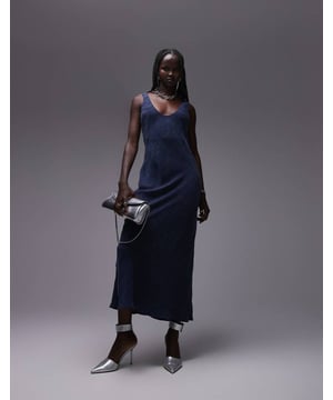 Dresses by Topshop This is Topshop Scoop neck Sleeveless style Regular fitSold By: Asos