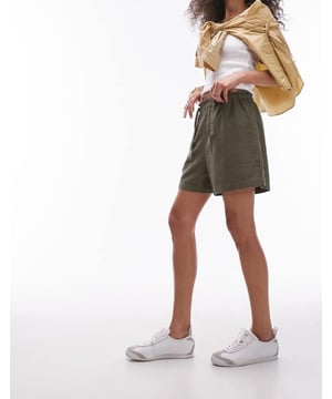 Trousers & Leggings by Topshop Welcome to the next phase of Topshop High rise Elasticated tie waist Side pockets Regular fitSold By: Asos