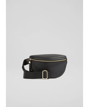 Picture yourself strolling through a sunlit piazza with the Rosie by your side. This black shoulder bag is crafted from grained leather, featuring new branding and a cotton lining, making it a timeless Italian piece. Ideal for brunch dates or weekend getaways, it pairs with anything from tailored suits to casual daywear ensembles.