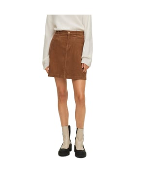 Dames BOSS C Vrecord-D A-lijn rok in Stretch-katoen corduroy in roestEen winterse A-lijn rok in een rechte pasvorm met een normale stijging in stretch-katoen corduroy van BOSS Womenswear.- Normale pasvorm- Normale stijging- A-lijn rok- Knoop- en ritssluiting- Zakken onder achter: Opgestikte zak- Korte lengte- Pasvorm ruglengte: 43cm (17 inch)- 99% Katoen 1% Elastaan.  Machinewasbaar- Ref: 50510526-220