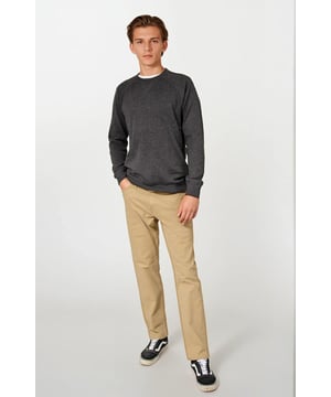 This soft cotton sweater for men is the perfect layer for Autumn and the coming winter months. With feature v section on Ribbed Crew Neck and cut in a relaxed fit with long sleeves and ribbed hem and cuffs.
Mid Weight Tight-Knit Cotton Fabric
Crew Neck
27"" Shoulder to Hem
Sizing: As expected 
Fit: Regular.