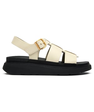 Descubre el equilibrio perfecto entre comodidad y estilo con las Fitflop Gen-Ff Leather Fisherman. Estas zapatillas de plataforma blancas cuentan con un diseño clásico de pescador reimaginado con tecnología de confort moderna. La parte superior de cuero de primera calidad ofrece un atractivo atemporal, mientras que la plantilla y el mediopié de confort especialmente diseñados brindan soporte durante todo el día. Montadas sobre una suela de goma duradera, estas sandalias de talla verdadera ofrecen la comodidad emblemática de Fitflop que los fans leales conocen y aman.