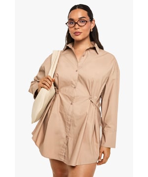 boohoo PlusYou&rsquo;ll find full on fashion for the fuller figure with the boohoo Plus range. Delivering directional designs for UK sizes 16 to 24, this ultra-flattering collection combines perfectly proportioned fits with statement styles so that you can stay on top of this season&rsquo;s trends.