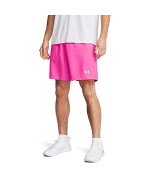 Elastische tailleband zorgt voor de perfecte pasvorm.Zijzakken houden je essentials opgeborgen.Soepele en duurzame stof is lichtgewicht en klaar voor je volgende stap.Standaard pasvorm.