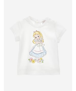 Discover the enchanting charm of the Monnalisa Baby Girls Alice In Wonderland T-Shirt in pristine white, a perfect addition to your little girl's SS2025 wardrobe. Elevate her style with these exquisite features Whimsical Wonderland Motif Adorned with characters from the classic tale, sparking joy and imagination. Luxurious Comfort Crafted from superior soft fabrics to ensure your angel enjoys both style and comfort. Versatile Elegance Ideal for casual outings or enchanting celebrations, blending seamlessly with any ensemble.Step into a magical style journey with this delightful Monnalisa creation!