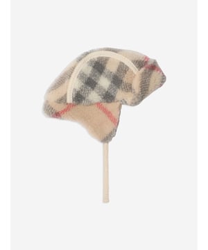 Introducing the Baby Turner Check Hat by Burberry Kids, a quintessential piece for SS2025. Exuding timeless elegance in classic beige, this hat promises both style and functionality for Baby, Baby Boy, Baby Girl, Boy, and Girl. Revel in its unique attributes Iconic Check Design Features Burberrys celebrated check pattern, ensuring your child stands out with a sophisticated flair. Premium Comfort Crafted from luxurious, soft fabric for all-day comfort. Versatile Style Perfectly complements both casual and formal attire. Elevate your child's wardrobe with this exquisite accessory!