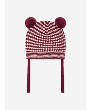 Introducing the luxurious Baby Girls Hazel Chunky Checker Hat in Berry from the bonnie mob. Crafted in vibrant purple, this sumptuous accessory is essential for AW2024, blending high fashion with practical warmth. Ultra-soft Texture Crafted for comfort with premium fabrics. Bold Checker Design Eye-catching pattern ensures your little one shines. Perfect Fit Designed to snugly and securely cocoon a baby's head. Durable Easy-Care Withstands frequent washing, retaining its charm.Elevate your little girl's style quotient this season with the Hazel Chunky Checker Hat. Perfect fashion meets function!