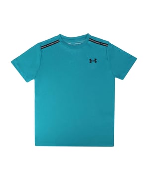 Juniors Under Armour Tech T-Shirt in green.- Round neck.- Short sleeves.- UA Tech™ fabric is quick-drying  ultra-soft & has a more natural feel.- Material wicks sweat & dries really fast.- New  streamlined fit & shaped hem.- 100% Recycled Polyester.- Ref: 1385098722