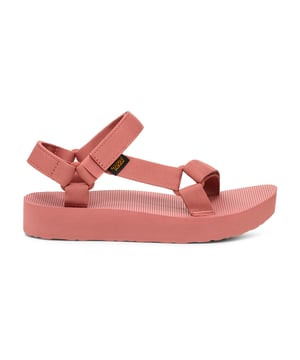 Amp up your summer with this metallic studded stunner. Cut from premium leather, our ultra-soft straps have been embellished with studs and paired with a cushy EVA footbed and roam-ready rubber sole to tackle wherever the day takes you