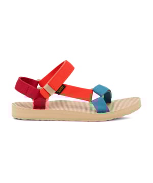 From a Grand Canyon raft in 1984 to docks, stoops, and sidewalks around the world, one of Teva’s very first sandal stands as a testament to timeless comfort and utilitarian style.