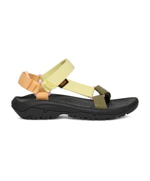 An infinitely versatile sandal, the Hurricane XLT2 is outfitted for grippy traction while keeping you comfortable. Employing 100% REPREVE® recycled polyester straps and supportive midsole, our iconic sport sandal is up for any adventure.