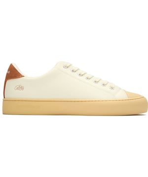 Meet Good News Slimer, the retro-inspired sneaker with a contemporary twist. Crafted for those who appreciate both style and substance, these kicks feature an ultra-comfortable footbed and durable construction that won't let you down. Their distinctive silhouette pairs effortlessly with casual outfits, while the brand's commitment to ethical practices means you can feel good about your fashion choices. Whether running errands or meeting friends, Slimer delivers that perfect balance of laid-back cool and everyday practicality.