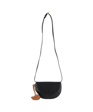 VINTAGE, RRP AS NEW
Bold, conscious, and unmistakably Stella. The Stella McCartney Frayme Whipstitch Small Shoulder Bag reinvents classic house codes with a modern, sustainable twist. Sculpted in a sleek crescent silhouette, this striking piece is crafted from UPPEAL™—a cutting-edge vegan material made from repurposed apple waste—offering the luxurious look and feel of leather without the environmental impact.


Stella McCartney Frayme Whipstitch Small Shoulder Bag in Black Leather
Condition: Excellent
Signs of wear: No retail tag, No visible sign of wear., 
Packaging: Dust bag
Color: black
Material: Leather | leather
Size: One Size | One Size
Measurements: Width: 55; Height: 135; Length: 190
SKU: TONPUGBBA493303W