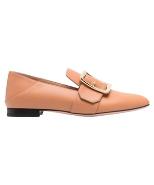 Composition: 100% calf leather 
Leather lining, insole, sole
Rounded toeline
Decorative gold tone buckle
Branded insole
Regular fit
Heel 1,5 cm / 0,6 in
Made in Italy
Product Code: 585047 25528_U348
Gender: WOMEN
Code: SHO LY 2 FL 03 O76 S3 T
 Measurments:  width: 1 mm length: 1 mm height: 15 mm strap length: 1 mm handle drop: 1 mm