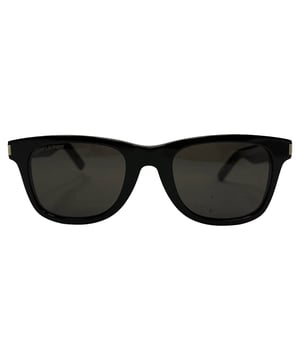 VINTAGE, RRP AS NEW
The **Saint Laurent SL51040 Studded Square‑Frame Sunglasses in black acetate** capture edgy elegance with their bold, oversized square silhouette and discreet stud accents at the temples—perfect for making a subtle yet impactful statement. Designed for both durability and comfort, their high-quality acetate frame and UV‑protective lenses offer chic coverage and long-lasting wear. Style them with a streamlined black blazer, tailored trousers, and minimalistic heels for a polished power look—or wear with a feminine sundress and ankle boots to add a dose of cool-girl contrast to your daytime ensemble.

 Saint Laurent SL51040 Studded Square-Frame Sunglasses in Black Acetate

Condition: Excellent
Signs of wear:  No sign of wear.
Packaging: None
Color: Black
Material: Plastic
Size: One Size | One Size
Measurements: Frame width 145 mm Height 145 mm
SKU: MRPPUGBAC511292W
