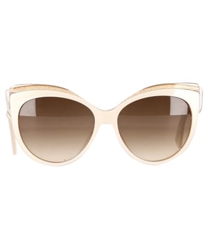 VINTAGE, RRP AS NEW
These cat-eye sunglasses from the house of Dior are exotic. The pair has a shapely acetate frame and the temples bear the Dior logo in gold-tone. The gardient lenses offer 100% UV protection.

Dior DiorGlisten Gradient Cat Eye Sunglasses in Cream Acetate
Condition: Excellent
Signs of wear:  No sign of wear.
Packaging: None
Color: Cream
Material: Acetate
Size: One Size | One Size
Measurements: Width: 150; Height: 60
SKU: NAPPUGBAC525834W