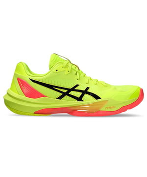 The ASICS Sky Elite FF 3 Paris in vibrant yellow is designed for competitive volleyball players who crave explosive jumps, responsive landings, and dynamic stability. Inspired by Paris—the “City of Light”—its bold “Safety Yellow” colorway makes a statement on court while the lightweight, supportive build helps you focus on your game. This shoe is engineered to elevate both performance and presence during high-intensity matches.
Key Features
RISETRUSS™ Technology

Integrated midsole unit converts forward momentum into powerful vertical lift, helping you jump higher with less energy loss 

FF BLAST™ PLUS ECO Midsole

Lightweight, eco-conscious foam (partly made from sugarcane biomass) provides plush cushioning and lively bounce 

Curved Heel Construction

Anatomical heel shape enables smoother transitions when cutting or landing, enhancing fluid movement 

Energy Lock Mesh &amp; DynaWrap Lacing

Secure your foot from take-off to landing with one-piece mesh and supportive lacing to maximise propulsion efficiency 

GEL® Cushioning + RISETRUSS Combo

Heel GEL dampens shock while RISETRUSS drives vertical lift during high-impact landings 

N.C. Rubber + AHARPLUS Outsole

High-grip court rubber provides traction and durability for quick lateral cuts and strong push-offs 

Supportive Upper Fit

Reinforced mesh upper adds lockdown and comfort for aggressive play styles.