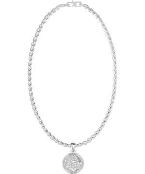 If you already own a Guess watch or not this range of Guess necklace is a great way to accessorise your look. Using high quality materials and sublime craftsmanship you can be rest assured this Mens Necklace JUMN03011JWSTT-U will last longer than most of your outfits.