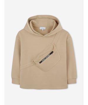 Marc Jacobs project enigmatic detailing and high quality construction into their forward-thinking aesthetics. This unisex sand hoodie is woven in beautiful French terry. It has a trompe l'oeil bumbag illustration with a 3D zipped pocket and MARC JACOBS branding. Organic CottonPolyester Long Sleeves Ribbed Trims 100 Cotton