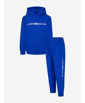 Introducing the Kids MJ Baseline Tracksuit in Blue by Jordan a quintessential addition to any stylish child's SS2025 wardrobe. Meticulously designed, this tracksuit combines functional elegance with modern aesthetics. Key features include Exquisite Craftsmanship Tailored with precision, offering unmatched comfort and durability. Iconic Jordan Design Featuring distinctive Jordan logos that capture the essence of sports luxe. Versatile Colour A vibrant blue shade that complements any ensemble perfectly.Elevate your child's style quotient with this chic tracksuit!