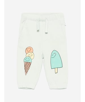 Introducing the exquisite Baby Boys Ice Cream Joggers in Green by Stella McCartney, a quintessential addition for SS2025! Crafted for the fashion-forward youngster, these joggers blend quintessential charm with playful elegance. Key highlights include Enchanting Ice Cream Motif Designed with a whimsical ice cream print, these joggers ensure your little one is always in vogue. Luxurious Comfort Tailored from premium fabrics, they promise both style and unparalleled comfort. Vibrant Green Hue The lively green shade enhances any outfit, making it perfect for stylish escapades.Revitalise your young one's wardrobe with these stellar joggers from Stella McCartney. Perfect for every little trendsetter!