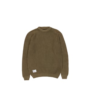 La sudadera Acid de Alpha Industries ofrece comodidad y un aspecto único y desgastado. Está hecha de algodón de alta calidad y tiene un ajuste regular. Los puños acanalados en el cuello, las mangas y el dobladillo aportan estabilidad, mientras que la etiqueta de Alpha en el dobladillo añade un sutil toque de marca. Versátil para estilos casuales o urbanos, impresiona con su durabilidad y estética atemporal. Un imprescindible para un look individual.