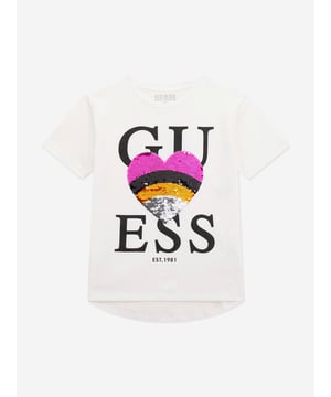 Introducing the exquisite Girls Sequin Heart T-Shirt in White by Guess, a dazzling addition to any young lady's wardrobe for SS2025. Embodying both elegance and comfort, this designer piece is an essential. Key highlights include Sparkling Sequin Heart Catch the eye with a delicately crafted sequin heart, perfect for adding a touch of glamour. Premium Fabric Crafted from superior materials, ensuring softness and comfort that lasts all day. Classic Cut Timelessly styled to enhance any ensemble, making it versatile for both casual and semi-formal occasions.Elevate her style this season with this stunning t-shirt from Guess. Perfect for making everyday special!