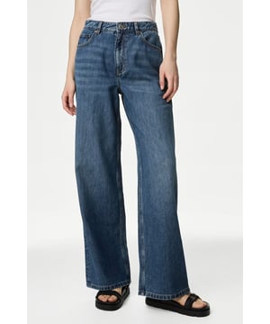 These wide-leg jeans are crafted from soft-handle denim for a fluid, slouchy feel. They're designed with a flattering mid-rise waist and a button and zip fastening. A stylish addition to your casual wardrobe, they're complete with practical pockets and belt loops.

Short 28" | Reg 30" | Long 32/33".