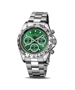 Waar casual elegantie ontmoet, dat is waar het bij de Rotorcraft Cargo horlogeserie om draait. Dit zeer elegante Rotorcraft Cargo RC2702 horloge is gemaakt van de allerbeste materialen. Met een kast van zilverkleurig staal en bijpassende zilverkleurige roestvrijstalen band is dit horloge heel casual en een stijlvolle combinatie om naar te kijken. De Cargo RC2702 heeft drie subdials met dag-, datum- en 24-uurs aanduiding op de donkergroene wijzerplaat. Het glas dat in dit opvallende model wordt gebruikt, is mineraal glas. De wijzers hebben een lichtgevende inleg. Dit Rotorcraft Cargo horloge heeft een waterdichtheid van 3 ATM, dus geschikt voor het wassen van de handen.             Merk: RotorcraftModelnaam: Cargo RC2702Categorie: heren horlogeMaterialen: edelstaalKleur: zilver, groen