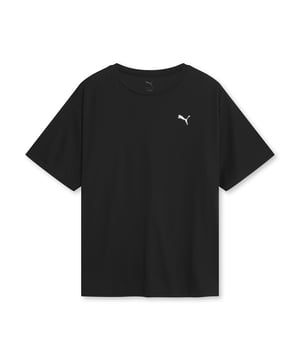 PRODUCT STORY: This basic women’s training short-sleeve t-shirt is set to become a new favourite for passionate training enthusiasts like you. DETAILS: Relaxed fit; Crew neck; Short sleeves; Made with polyester knit fabric for quick sweat absorption; PUMA branding details.