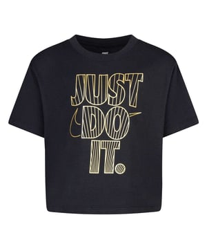 60% Katoen, 40% Polyester. Stof: gebreide jersey, zacht aanvoelend. Ontwerp: Logo, Bedrukt, Glans, Streepdetail, Tekst. Hals: Crew Neck. Mouwtype: Korte mouwen. Schouder laten vallen, Tagless. Geschikt voor: Boxy. 4 Jaar: 23 in. 5 jaar: 24 in. 6 jaar: 25 in. 3-4 jaar: 22,5 in. 6-7 jaar: 25,5 in.