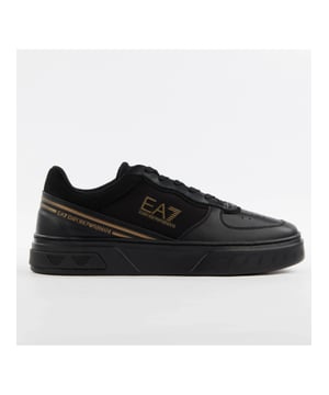 Basket EA7 Urban GA Homme Noir Synthétique. Authentique Chaussure de la marque EA7 - design streetwear/sportswear de EA7 - EA7 pour Homme fashion, parfait pour la vie de tous les jours - Basket EA7 de couleur Noir s'associe parfaitement avec le reste de votre dressing - matiere Synthétique confortable -  Lacets classic - Urban GA - Synthétique