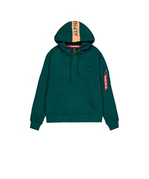 Der Red Stripe Hoodie von Alpha Industries ist eine bequeme und stylische Wahl für jeden Mann. Dieser Hoodie aus gebürstetem Fleece hat eine normale Passform und ein bedrucktes Kapuzenfutter.