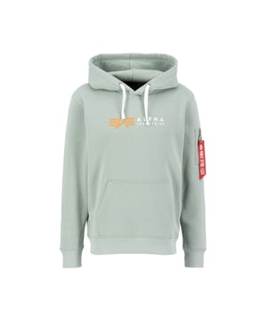 La sudadera con logo Alpha ofrece comodidad y estilo para días frescos. Su corte regular y la suave mezcla de algodón y poliéster con forro polar cepillado garantizan un calor agradable. La llamativa impresión del logo Alpha en el pecho crea un punto destacado, mientras que el bolsillo utilitario con la etiqueta RBF proporciona almacenamiento práctico. Los puños acanalados y un cordón ajustable aseguran un ajuste perfecto. Ideal para la vida cotidiana, el deporte y el ocio, es una sudadera moderna con detalles funcionales.