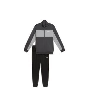 PRODUCT STORY: Featuring a high-collar jacket and elastic waistband pants, this PUMA set combines comfort and style. The PUMA No. 1 Logo rubber print adds a classic touch, while ribbed cuffs ensure a snug fit. Perfect for everyday activities, it's your go-to for effortless style. DETAILS: Regular fit; Tricot material; Regular length; Stand up collar; Full zip closure; Long sleeves; Medium rise; Side pocket; PUMA branding details.