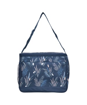 100% Polyester. Fabric Technology: Lightweight. Pockets: 2 Side Pockets, Mesh Pocket. Compartments: 1 Main Compartment. Design: All-Over Print, Fern Leaf, Flower. Adjustable Shoulder Strap, Packaway. Capacity: 25L. Fastening: Two Way Zip.