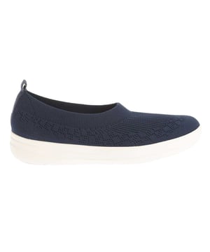 Marke: FitFlop. Obermaterial: Jerseyware, Stoff. Mittelsohle: gepolstert, Flexibel. Laufsohle: Gummi, Rutschfest. Anziehlasche. Absatz: Flach. niedrig geschnitten. Design: Logo. Zehenstil: Rund. Stil: Ballett. Zum Anschlüpfen.