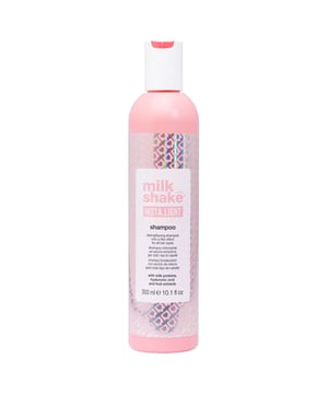 Discover the power of milk_shake Insta Light Shampoo, a strengthening formula for all hair types. This gentle shampoo cleanses while providing a filler effect, making hair easy to comb, soft, and shiny. Infused with fruit extracts, it delivers essential vitamins for enhanced elasticity and strength. Enriched with hydrating hyaluronic acid, it offers manageability, hydration, and shine, all featuring a delightful peach fragrance. Perfect for color-treated and dry hair, apply to damp hair, lather, and rinse for refreshed locks.