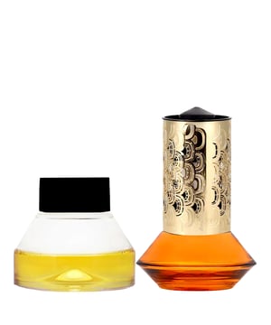 Experience the enchanting aroma of Diptyque Fleur d'Oranger Hourglass Diffuser, a sophisticated home fragrance solution. This exquisite diffuser features the uplifting scent of orange blossoms, combined with refreshing orange tree notes and a hint of spicy undertones. Its elegant hourglass design not only adds a touch of luxury to your decor but also ensures a gradual and consistent release of fragrance, creating a warm and inviting atmosphere in any space. Perfect for enhancing your bath and body gift sets or simply elevating your home ambiance.
