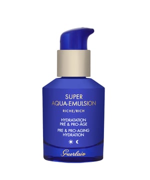 Erleben Sie die ultimative Hydratation mit der Guerlain Super Aqua Emulsion Rich, die speziell für reife Haut formuliert wurde. Diese luxuriöse Emulsion spendet intensive Feuchtigkeit, die Ihren Teint aufpolstert und revitalisiert, bietet sofortige Hydration und stärkt gleichzeitig die natürliche Barriere Ihrer Haut mit dem innovativen AquaBiotic-System. Ideal für die tägliche Anwendung, tragen Sie sie morgens und abends auf die gereinigte Haut auf für einen erfrischten und jugendlichen Glanz. Entdecken Sie die Kraft fortschrittlicher Hautpflege mit diesem neuen Produkt von Guerlain, perfekt für Frauen, die ihre Hautpflegeroutine erweitern möchten.
