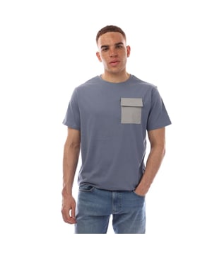 100% Katoen. Ontwerp: Contrasterende details, Effen. Zakken: 1 borstzak, klepsluiting, drukknoopsluiting. Hals: Crew Neck. Mouwtype: Korte mouwen. Geschikt: Regelmatig. S: 38 in. M: 40 in. L: 42 in. XL: 44 in. XXL: 46 in.