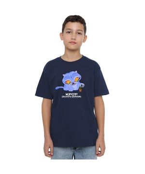 100% ringgesponnene Baumwolle. Stoff: Mittelschwer, Vorgeschrumpft, Webart. Zeichen: Derpy Tiger. Design: Logo, Gedruckt. Ausschnitt: Rundhalsausschnitt. Ärmel-Typ: Kurzärmelig. Saum: Gerade. Stofftechnologie: Atmungsaktiv, lichtbeständig. Tagless. 100% Offiziell lizenziert. Passform: Regulär. 12-13 Jahre: 39 in. 7-8 Jahre: 32 in. 9-11 Jahre: 36 in. 5-6 Jahre: 29 in. 3-4 Jahre: 27 in.