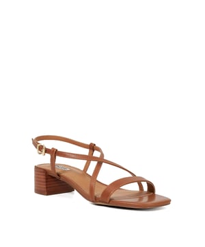 Underpin your warm-weather styling with our wear-with-everything Jaskell sandals. Set on a low block heel for ease of wear, this design is certain to become the foundation of your day-to-day ensembles. Finished with a side buckle, this versatile design will seamlessly take you from the boardroom to dinner.