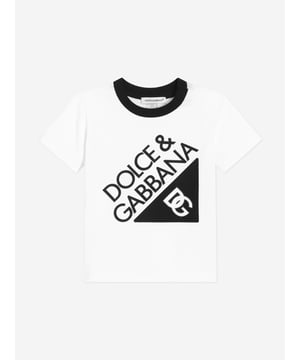 Discover the exquisite Baby Boys Logo T-Shirt in White by Dolce Gabbana, a timeless addition to any discerning little wardrobe for SS2025. Crafted in Italy Impeccable quality unmatched style, designed to endure as your little one explores. Chic Design Featuring Dolce Gabbana's signature logo for an iconic, fashionable look. Luxurious Comfort Constructed from premium materials for softness and comfort, ensuring all-day wearability.Elevate your young gentleman's ensemble with this impeccable piece.